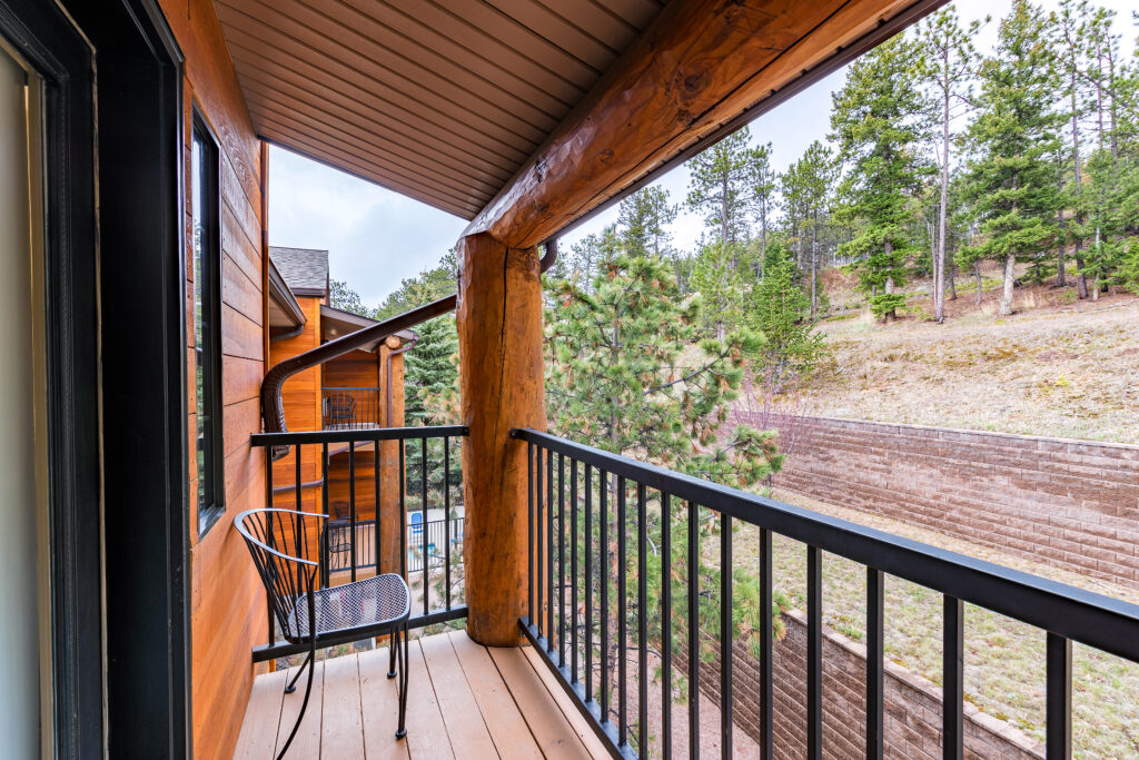 Balcony-Room-Hillside-1024x683